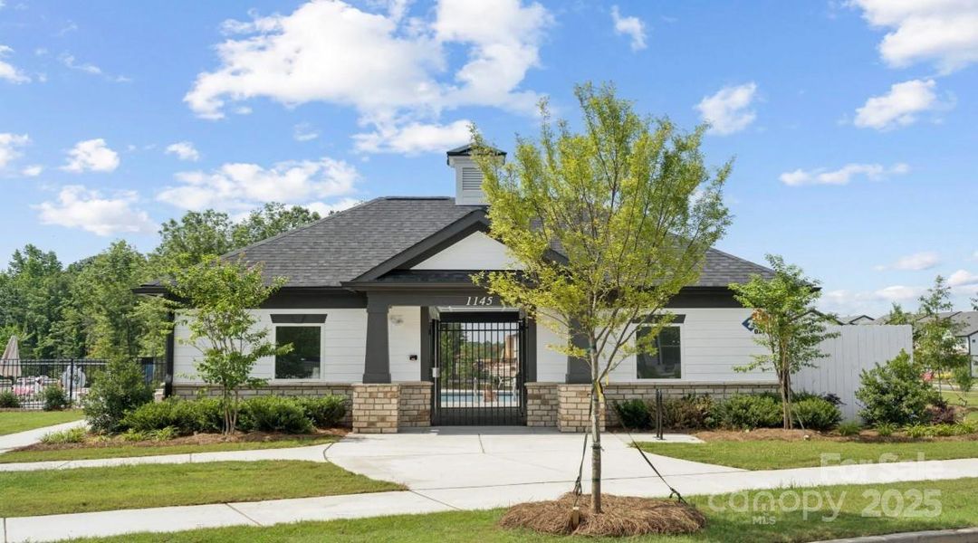 Ridge at Sugar Creek Community Amenities Ridge at Sugar Creek Community Amenities