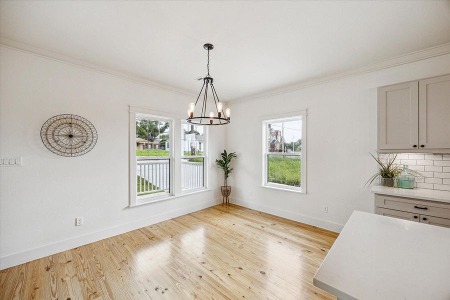 Spacious, unfurnished interior of a new home in , Bellville (Image 20).