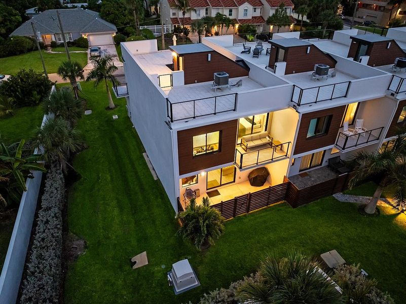 Image 32 of a home in . Image 32 of a home in .