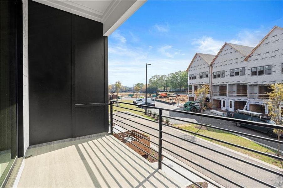 Exterior details and patio area of a home in , Alpharetta (Image 4).