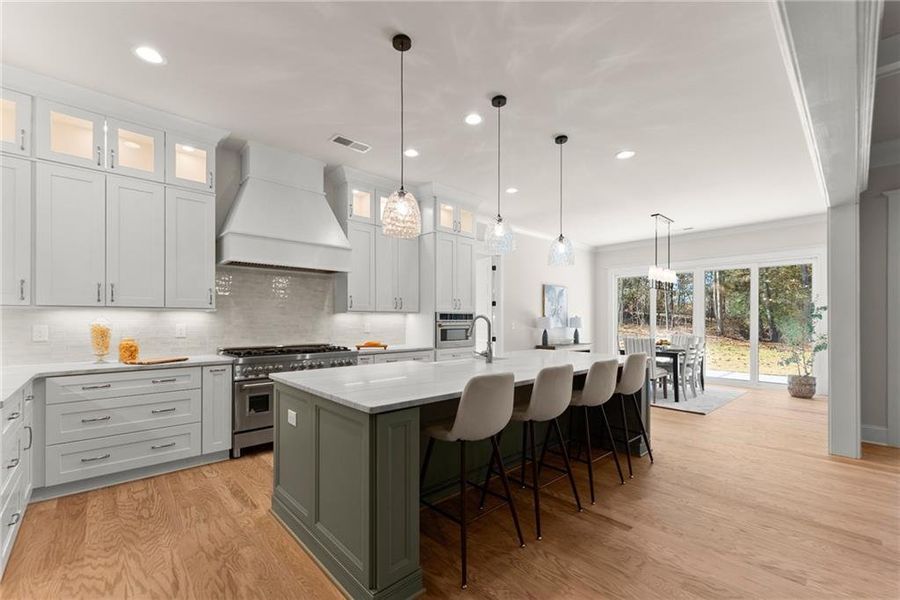 Furnished interior view inside a new home in , Gainesville (Image 59).