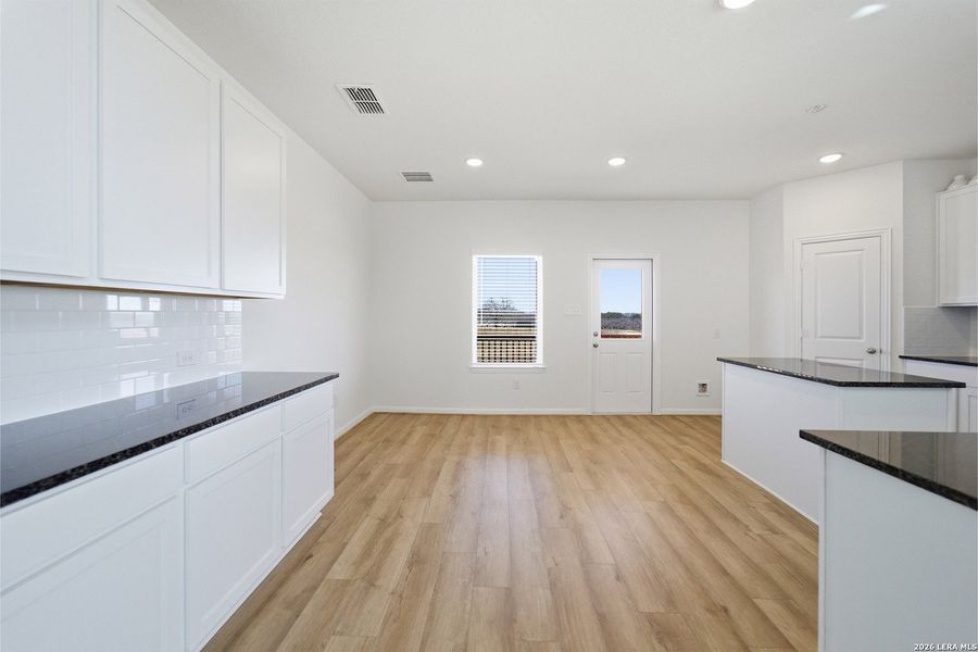 Image 29 of a home in Hickory Ridge.