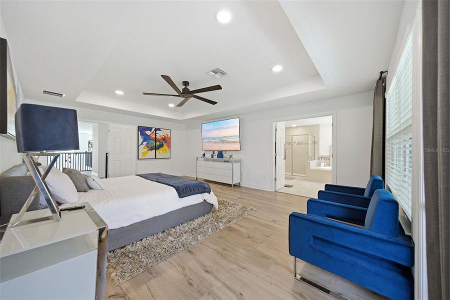 Furnished interior view inside a new home in Whispering Oaks Preserve, Wesley Chapel (Image 60). Furnished interior view inside a new home in Whispering Oaks Preserve, Wesley Chapel (Image 60).