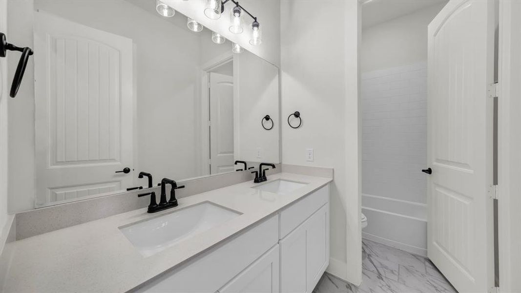 Furnished interior view inside a new home in Woodland Lakes, Weatherford (Image 7). Furnished interior view inside a new home in Woodland Lakes, Weatherford (Image 7).