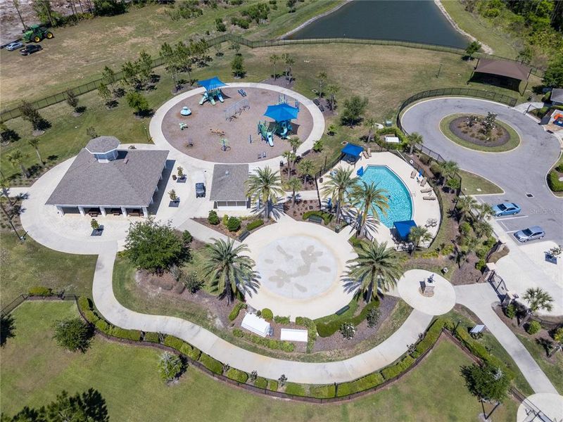 Community amenities in , Wesley Chapel (Image 48).