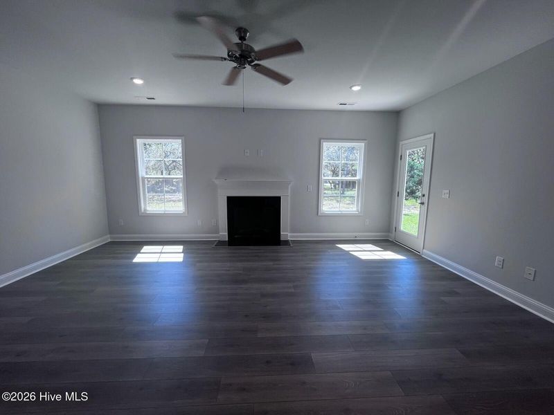 Spacious, unfurnished interior of a new home in Rutledge, Shallotte (Image 15).