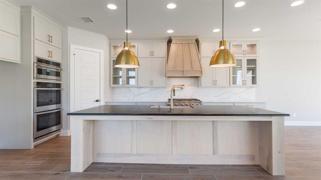 Furnished interior view inside a new home in , Fort Worth (Image 10). Furnished interior view inside a new home in , Fort Worth (Image 10).