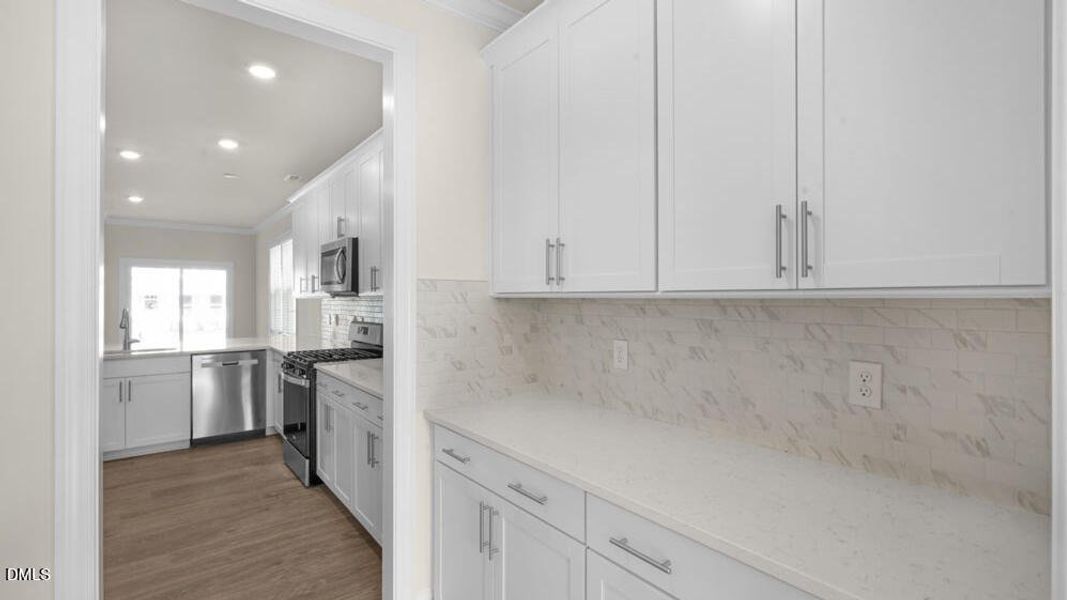 Butlers pantry Butlers pantry