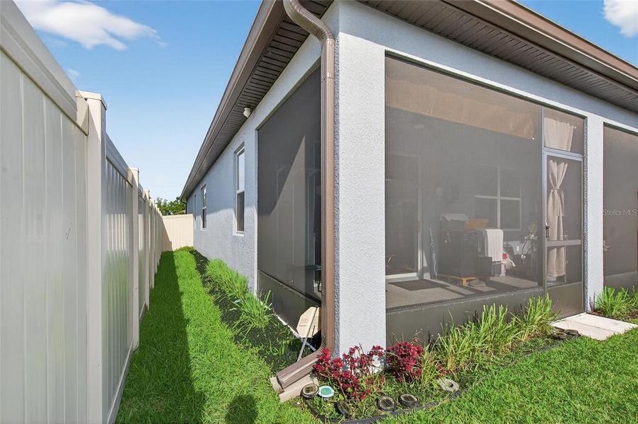 Exterior details and patio area of a home in , Ellenton (Image 36).