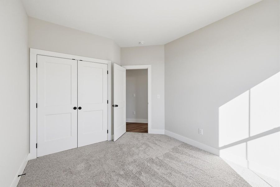 Spacious, unfurnished interior of a new home in Wildflower, Chattanooga (Image 12). Spacious, unfurnished interior of a new home in Wildflower, Chattanooga (Image 12).