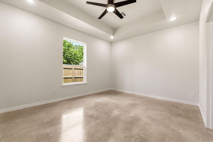 Spacious, unfurnished interior of a new home in , Copperas Cove (Image 14).