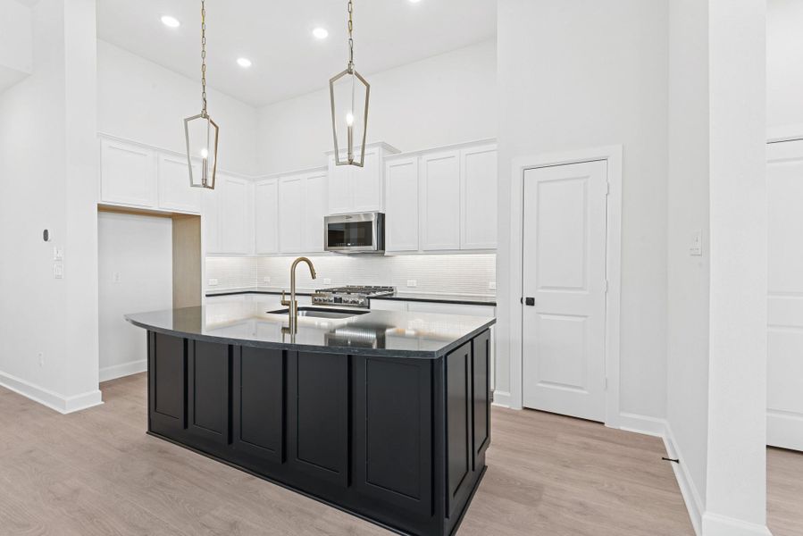 Furnished interior view inside a new home in Pomona 45' Homesites, Manvel (Image 10). Furnished interior view inside a new home in Pomona 45' Homesites, Manvel (Image 10).