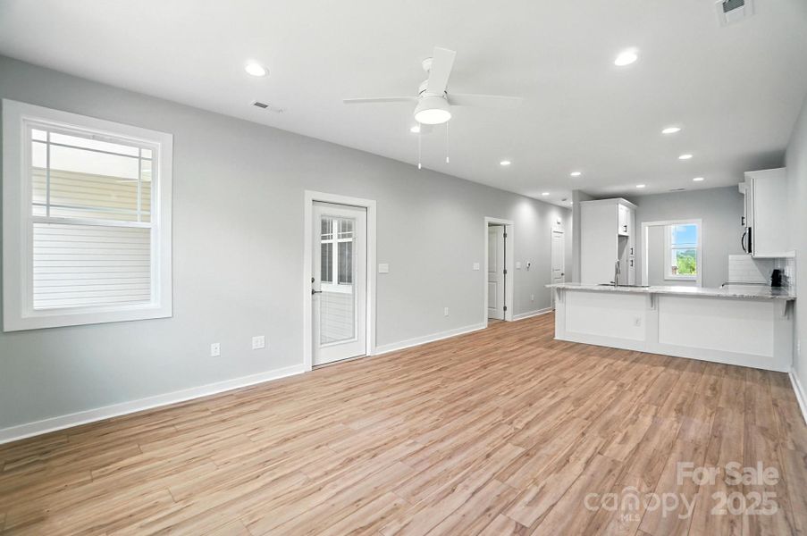 Spacious, unfurnished interior of a new home in , Hickory (Image 22).