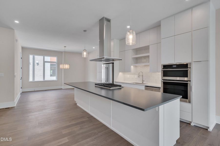 072-Terraces April -72 072-Terraces April -72