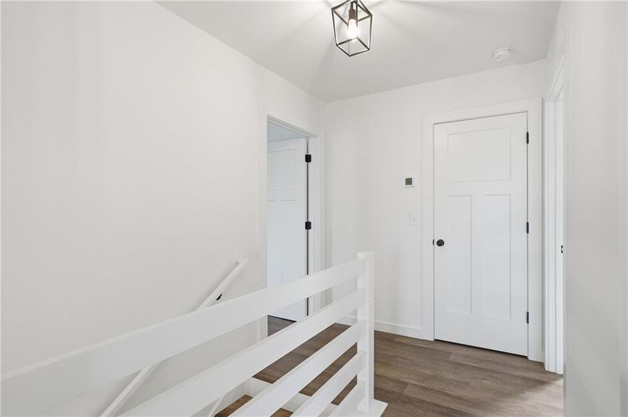 Spacious, unfurnished interior of a new home in , Jasper (Image 34).