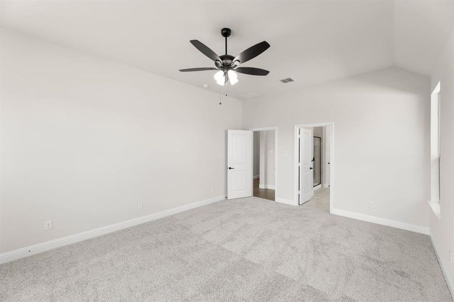 713 Seahawk-Primary Suite-2