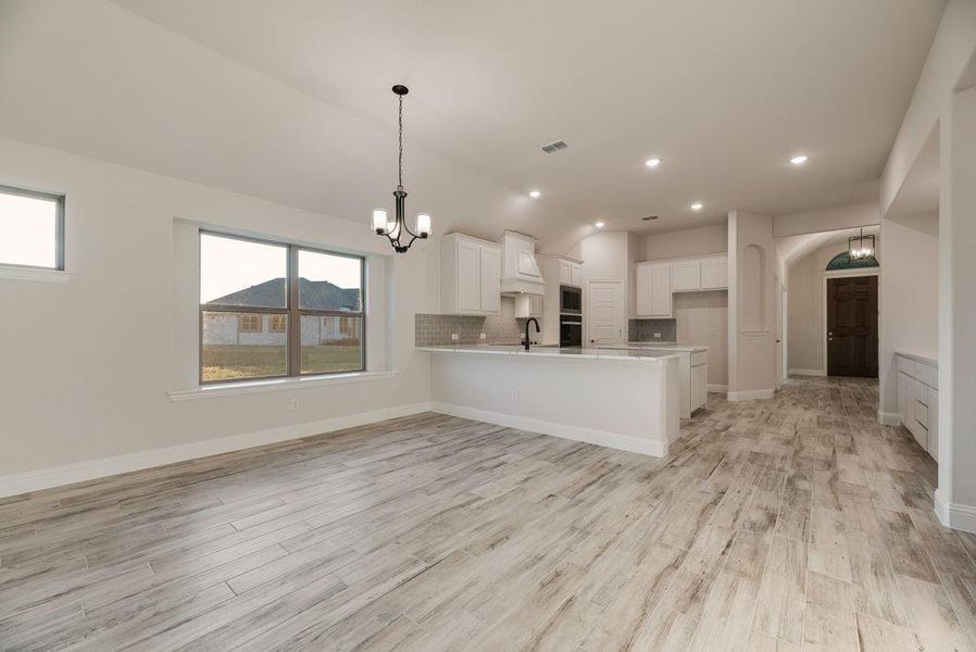 Spacious, unfurnished interior of a new home in , Lowry Crossing (Image 21).