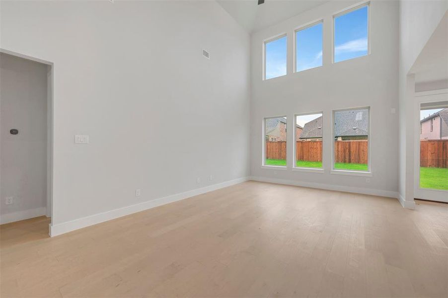 Spacious, unfurnished interior of a new home in Lilyana, Celina (Image 24). Spacious, unfurnished interior of a new home in Lilyana, Celina (Image 24).