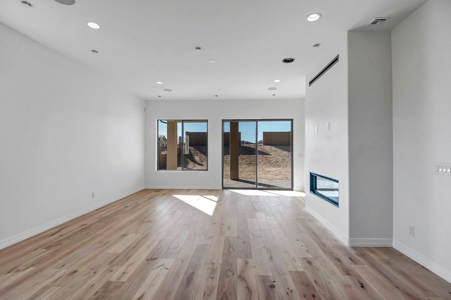 Spacious, unfurnished interior of a new home in Horizon at The Dells, Prescott (Image 13). Spacious, unfurnished interior of a new home in Horizon at The Dells, Prescott (Image 13).