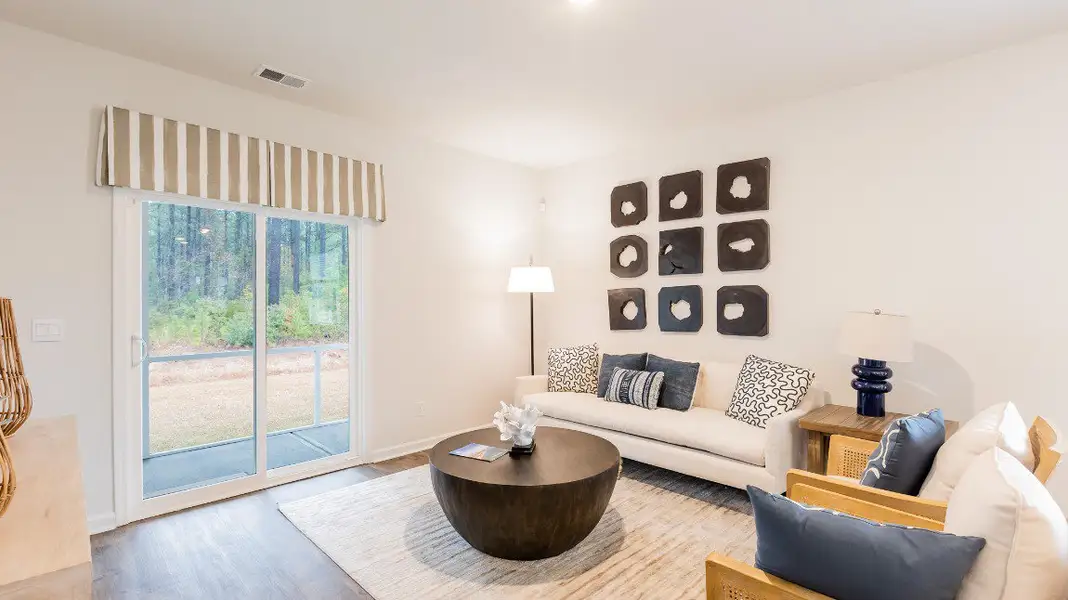 Representative furnished interior of a home built from the GLENWOOD by D.R. Horton in Huggins Hill, Manning (Image 11). Representative furnished interior of a home built from the GLENWOOD by D.R. Horton in Huggins Hill, Manning (Image 11).