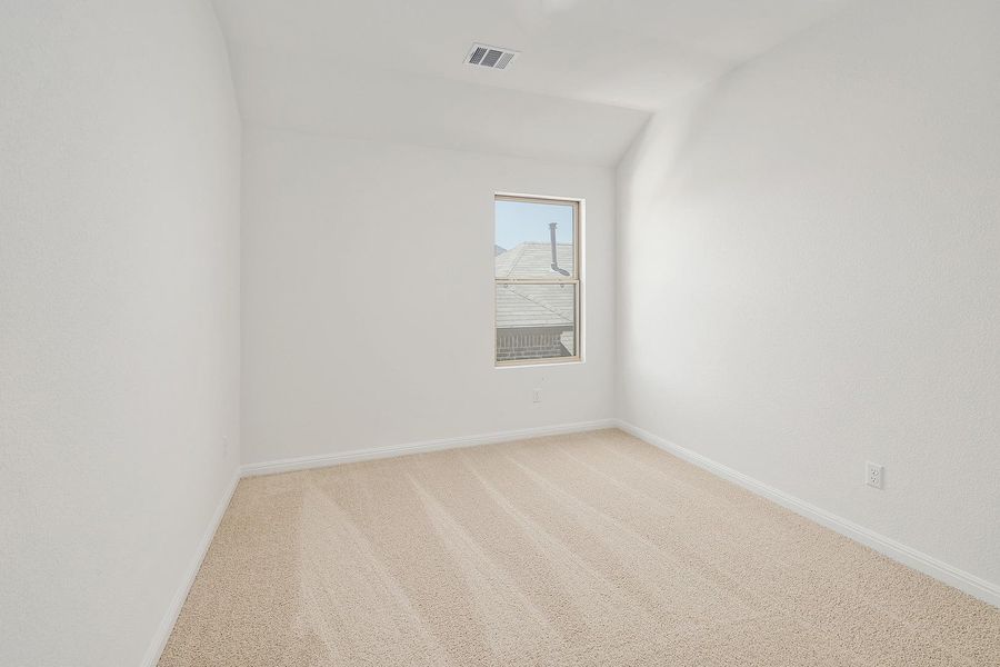 Spacious, unfurnished interior of a new home in Trinity Ranch, Elgin (Image 24). Spacious, unfurnished interior of a new home in Trinity Ranch, Elgin (Image 24).