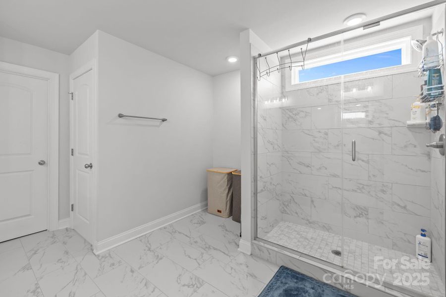 Image 35 of a home in .