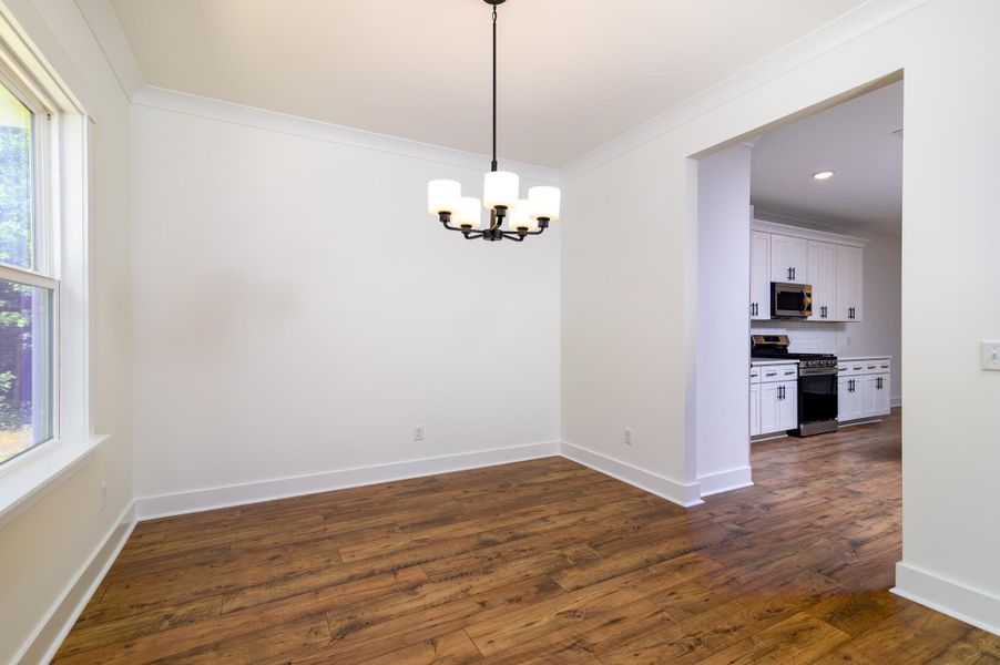 Spacious, unfurnished interior of a new home in , Charleston (Image 29).