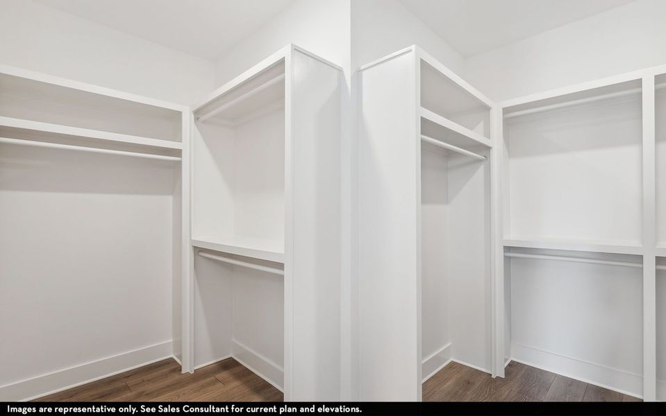 Spacious, unfurnished interior of a new home in Aden Woods, Nashville (Image 27).