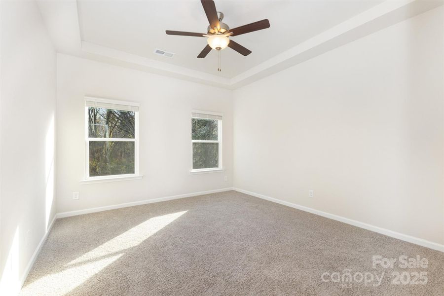 Spacious, unfurnished interior of a new home in , Charlotte (Image 11).