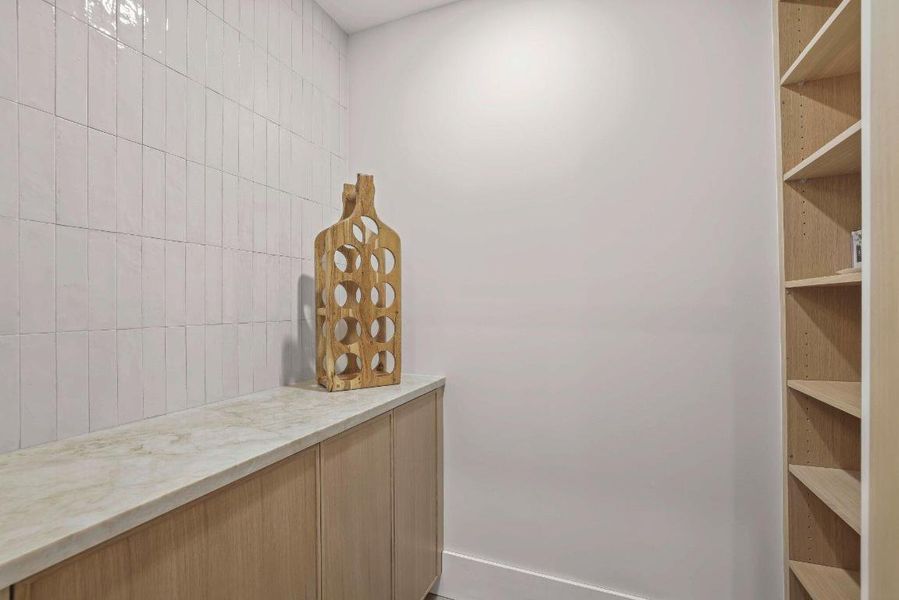 1701 North Swinton Ave - 30.jpg-SMALL