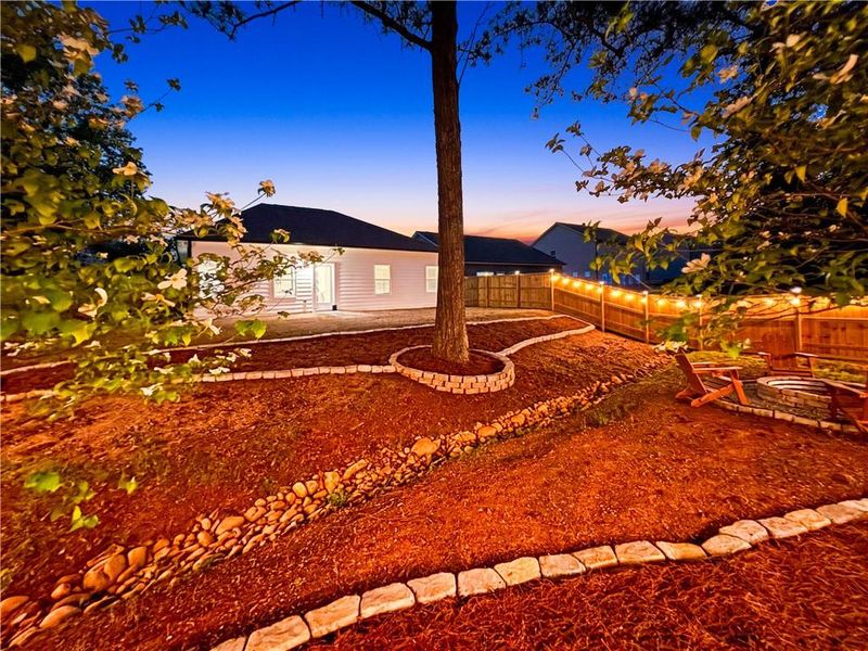 Image 9 of a home in . Image 9 of a home in .