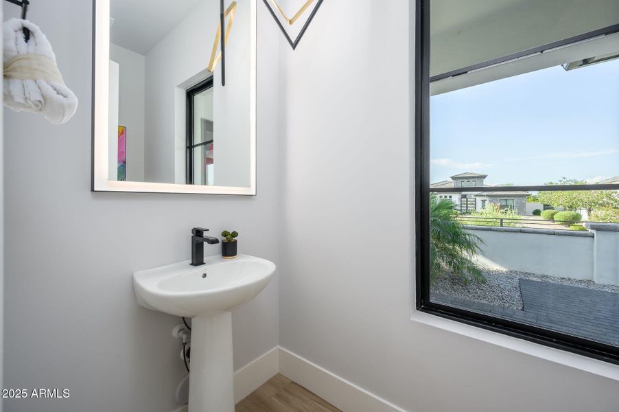 31-web-or-mls-RunawayBay-25