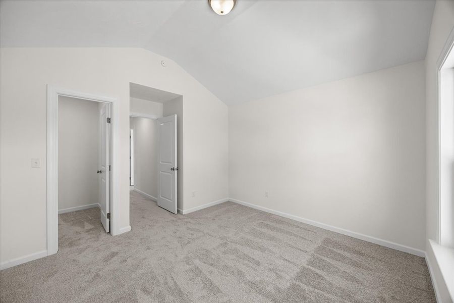 Spacious, unfurnished interior of a new home in Tillery Park, Grovetown (Image 26).