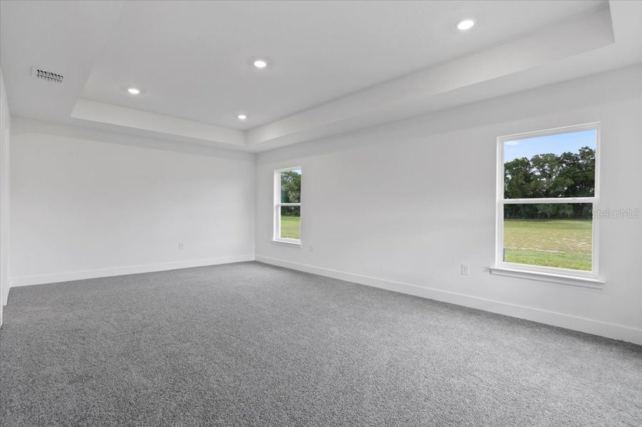 Spacious, unfurnished interior of a new home in Kirkland Farms, Alachua (Image 28). Spacious, unfurnished interior of a new home in Kirkland Farms, Alachua (Image 28).