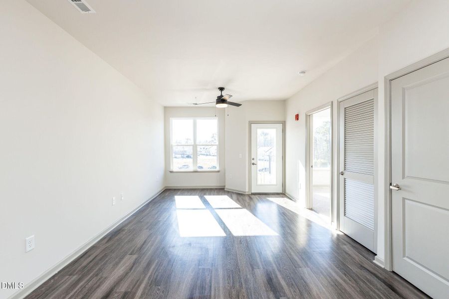 017-1920x1080-open-living 017-1920x1080-open-living