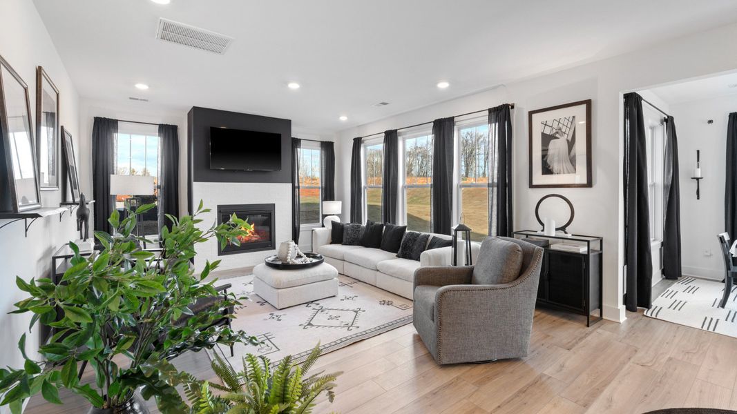 Representative furnished interior of a home built from the Drayton by DRB Homes in The Reserve at Livingston Park, Easley (Image 17).