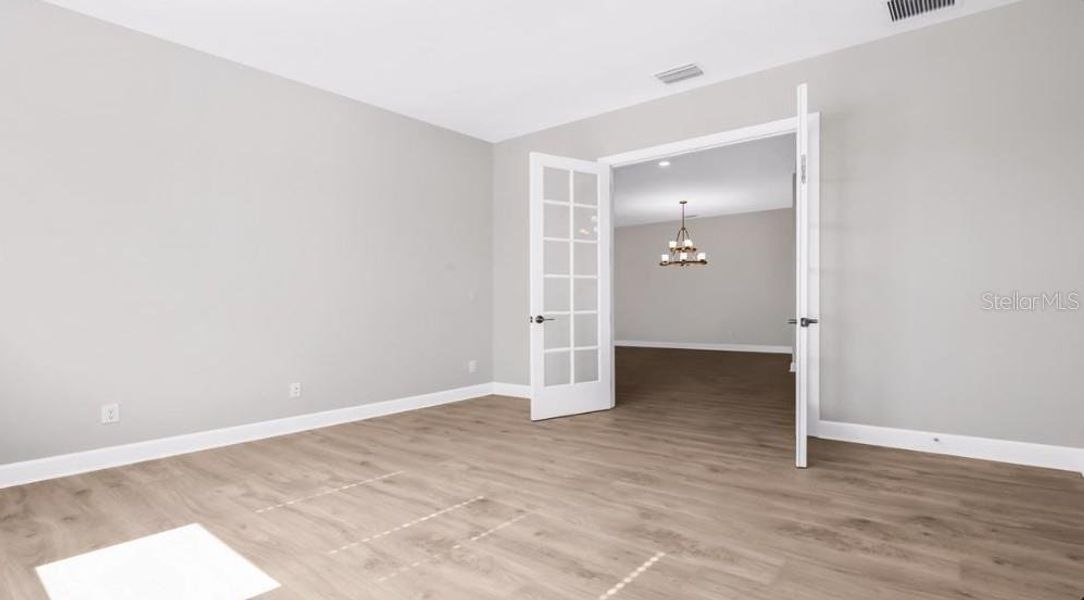 Spacious, unfurnished interior of a new home in Esplanade at Starling, Punta Gorda (Image 19). Spacious, unfurnished interior of a new home in Esplanade at Starling, Punta Gorda (Image 19).