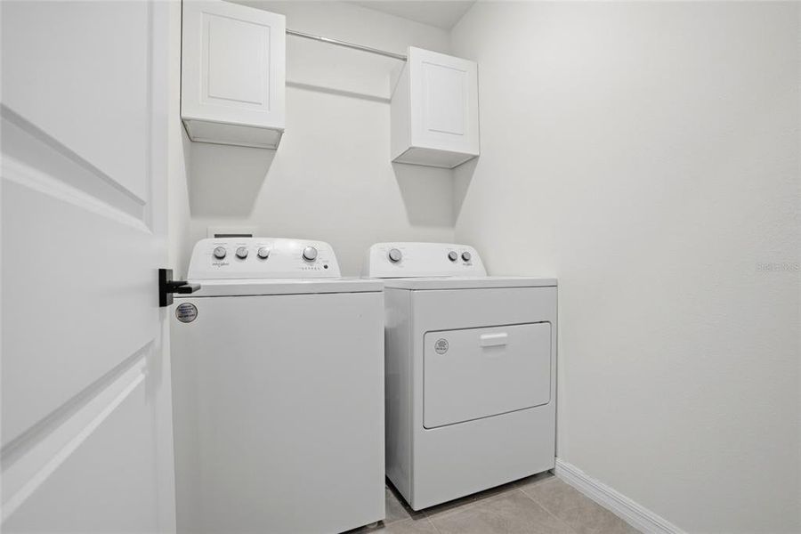 Close-up of interior finishes inside a home in , Wesley Chapel (Image 20).