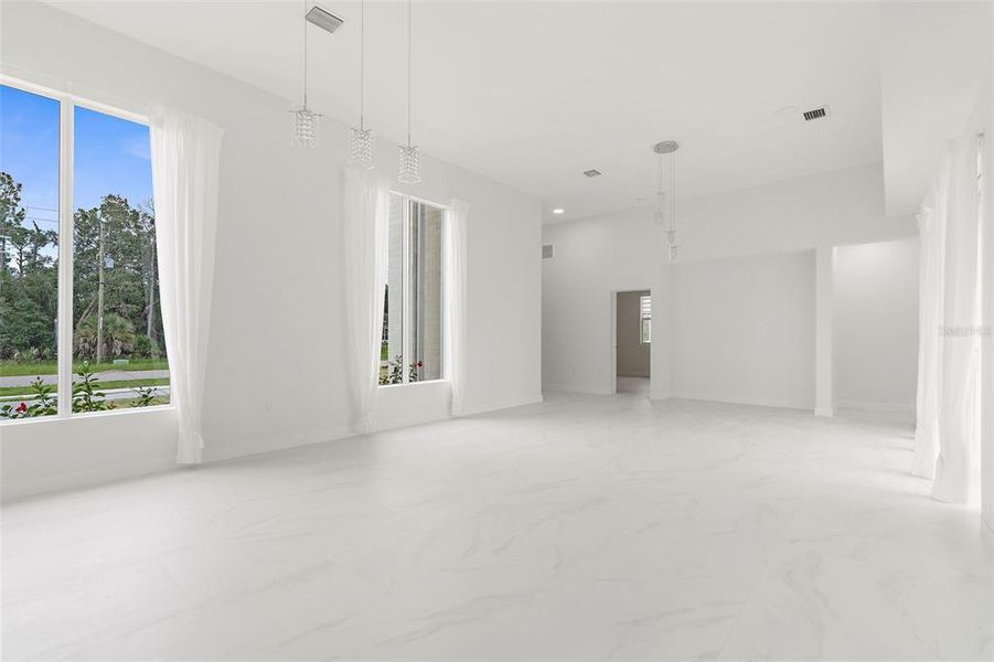 Spacious, unfurnished interior of a new home in , North Port (Image 29).