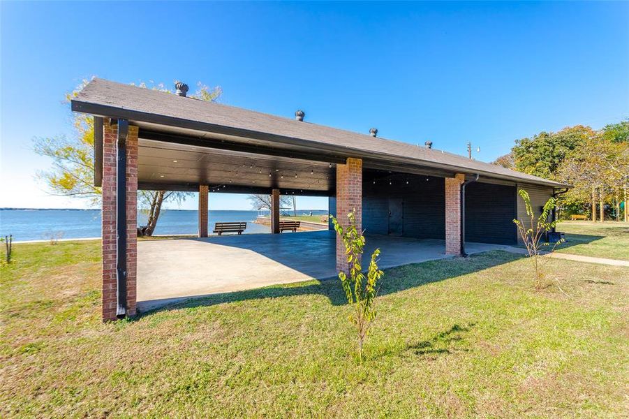 Image 36 of a home in .