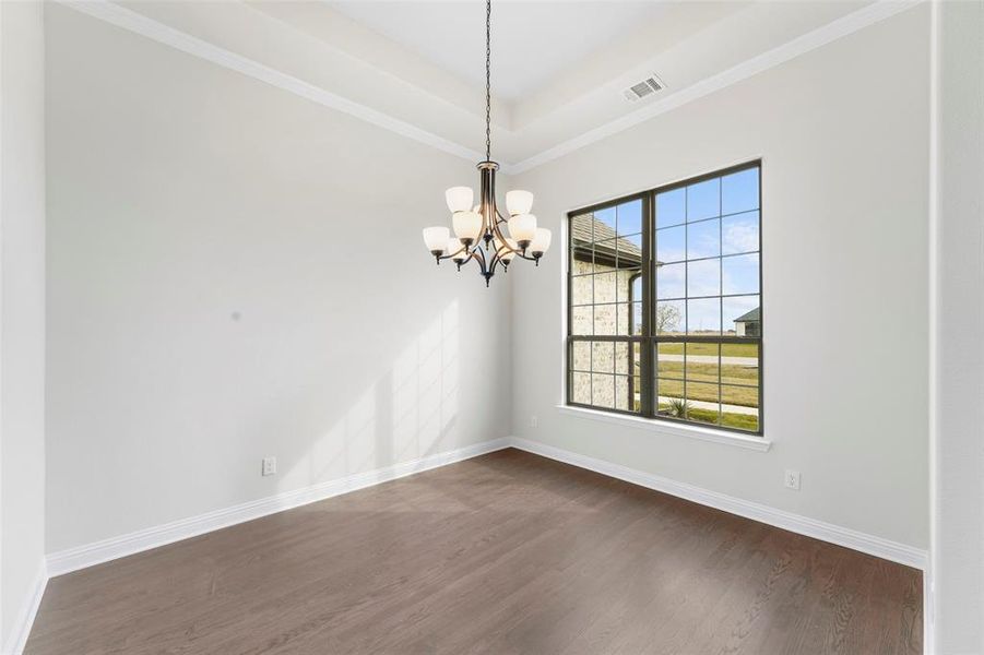 Spacious, unfurnished interior of a new home in , Waxahachie (Image 17).