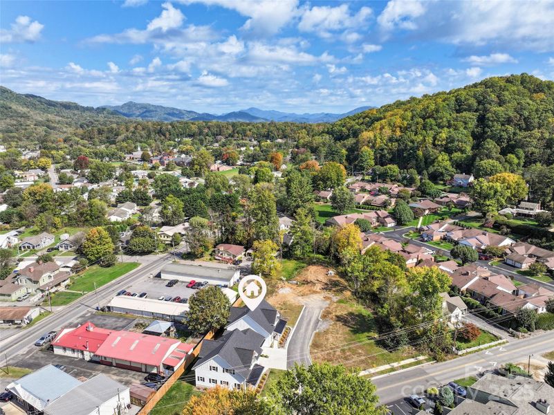 Image 34 of a home in .