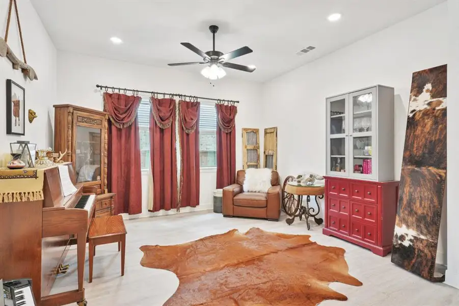 Furnished interior view inside a new home in , Fort Worth (Image 26).