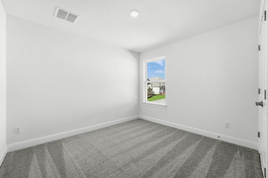 Spacious, unfurnished interior of a new home in Travisso, Leander (Image 19).
