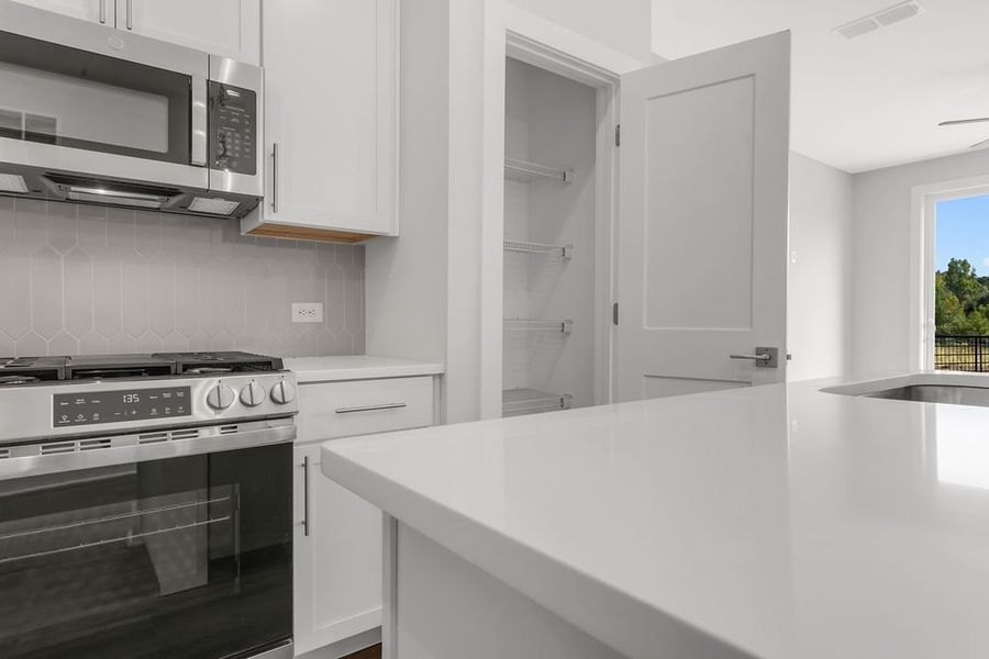 Furnished interior view inside a new home in Echo Park, Suwanee (Image 12).