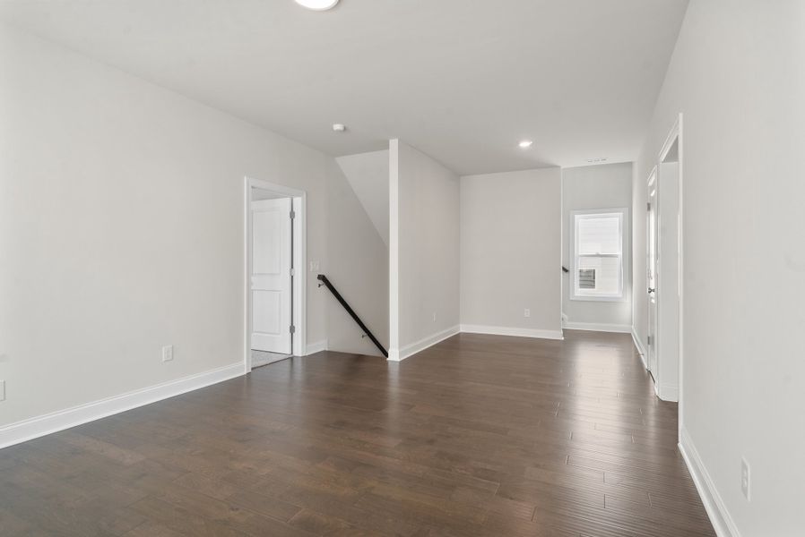 Representative unfurnished interior of a home built from the The Caplin by The Providence Group in Aberdeen, Hoschton (Image 28).
