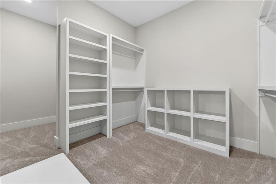 Spacious, unfurnished interior of a new home in , Cumming (Image 35).