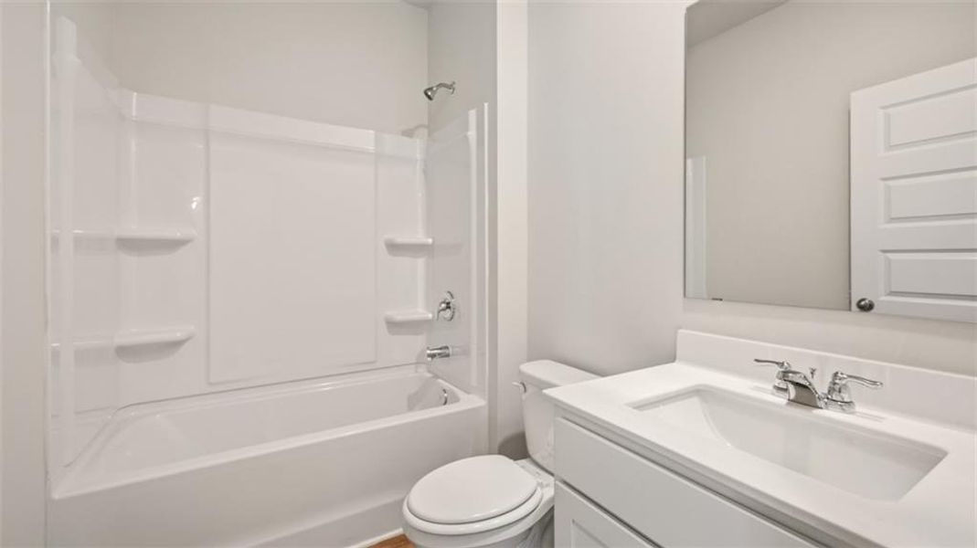 Image 36 of a home in Teamon Pointe.