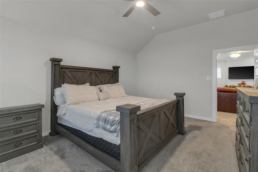 Furnished interior view inside a new home in Fairpark Village, Rosenberg (Image 23).
