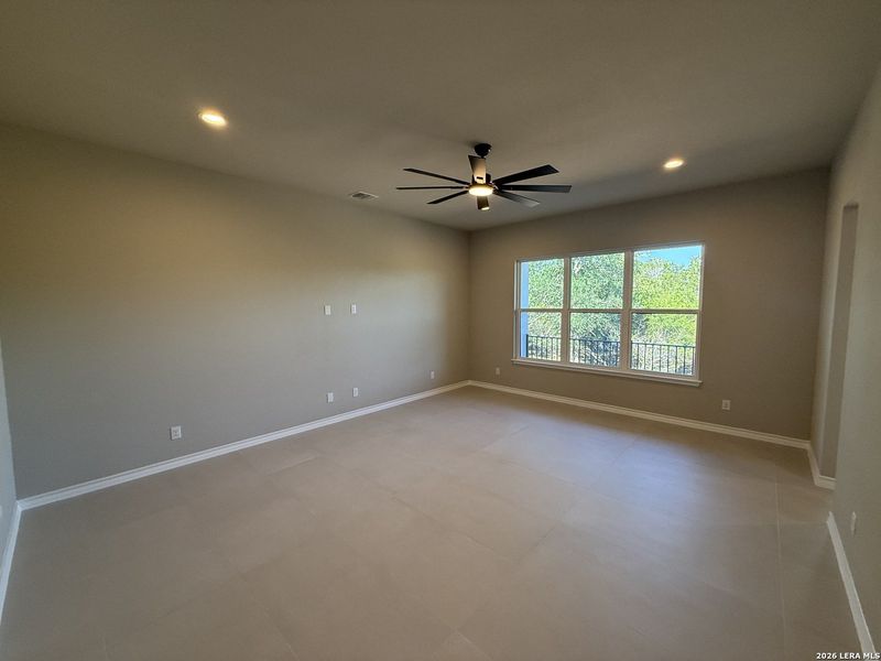 Spacious, unfurnished interior of a new home in , Spring Branch (Image 41).